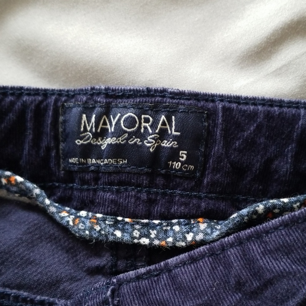 Boy pants bundle - Picture 5 of 5